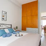 Aura Estate *