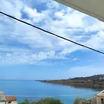 Aura Estate * Hanya