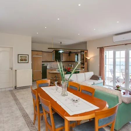 Aura Estate * 하니아