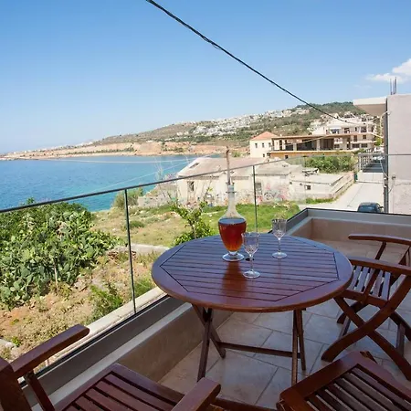 Aura Estate Apartman